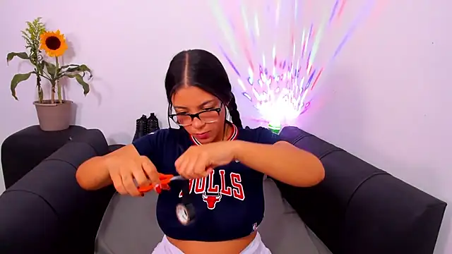 evelisse  online show from 22, 12, 2025