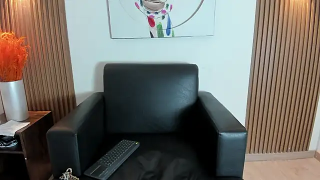 Emily Frostt online show from 21, 3, 2026