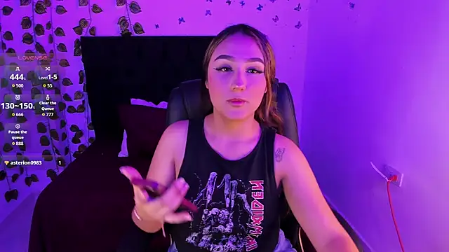 Anna valerious7 online show from 5, 12, 2025