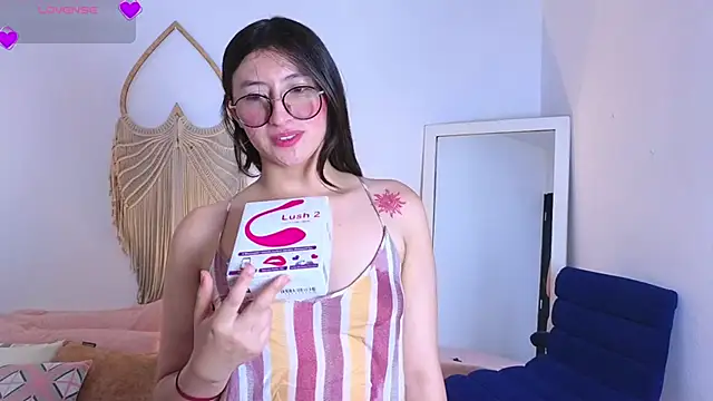 ChaosDoll   online show from 19, 12, 2025