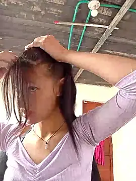 Snapshot of Milky_cielo_ chatting on 4, 12, 2025 Milky cielo online show from 4, 12, 2025