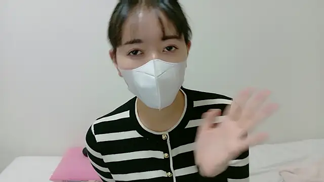 Snapshot of _sa_ra_ chatting on 5, 12, 2025 sa ra online show from 5, 12, 2025