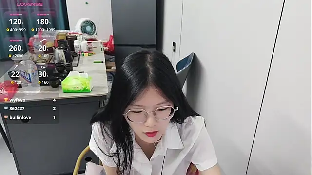 Snapshot of xlin-baby chatting on 11, 5, 2026 xlin-baby online show from 11, 5, 2026