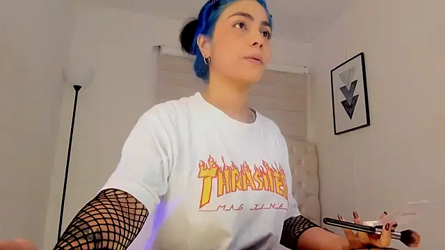 Scarlett whitmore online show from 20, 11, 2025