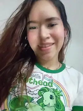 Snapshot of emy_ross_ chatting on 28, 11, 2025 emy ross online show from 28, 11, 2025