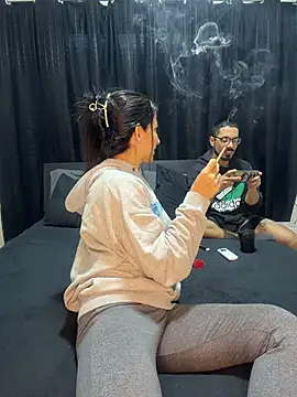 biadominatrix online show from 25, 6, 2026