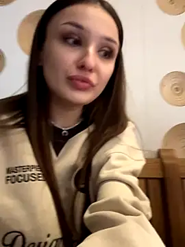 Snapshot of ErikaMuse chatting on 23, 11, 2025 ErikaMuse online show from 23, 11, 2025