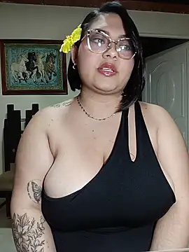 Snapshot of Anna_Lucia88 chatting on 22, 11, 2025 Anna Lucia88 online show from 22, 11, 2025