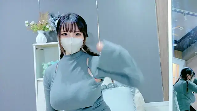 Snapshot of niko-jpn chatting on 2, 12, 2025 niko-jpn online show from 2, 12, 2025