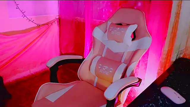 BESTLOLA online show from 22, 11, 2025