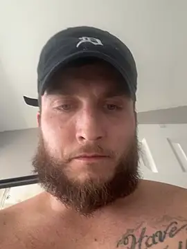 Snapshot of DevilDick05 chatting on 8, 1, 2026 DevilDick05 online show from 8, 1, 2026