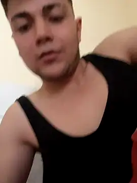 Snapshot of uuserxw chatting on 16, 11, 2025 uuserxw online show from 16, 11, 2025