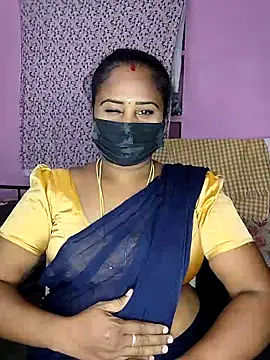 Snapshot of Tamil_devagi chatting on 18, 4, 2026 Tamil devagi online show from 18, 4, 2026