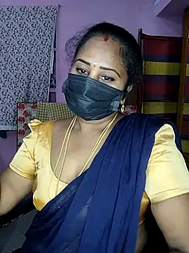 Snapshot of Tamil_devagi chatting on 18, 4, 2026 Tamil devagi online show from 18, 4, 2026