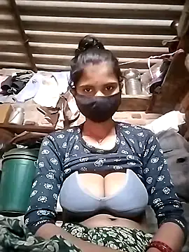 Snapshot of Deepika_Padukone chatting on 10, 1, 2026 Deepika Padukone online show from 10, 1, 2026