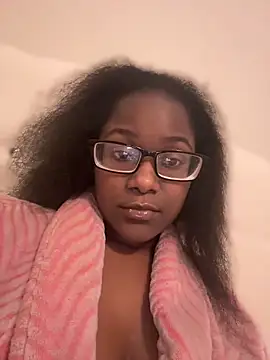 kaywest online show from 23, 4, 2026