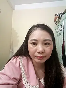 Snapshot of Moon-night222 chatting on 14, 12, 2025 Moon-night222 online show from 14, 12, 2025