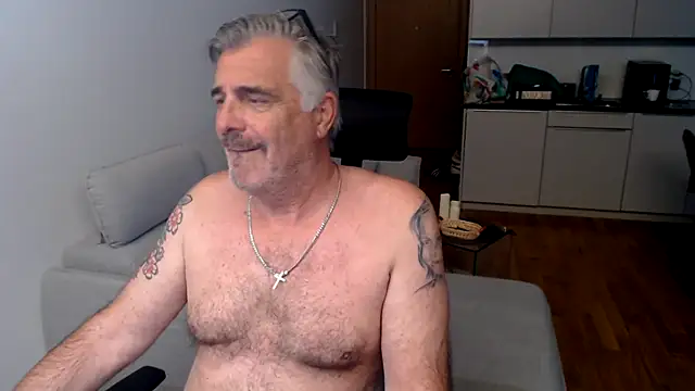 Buidapest online show from 19, 11, 2025