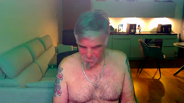 Buidapest online show from 25, 3, 2026