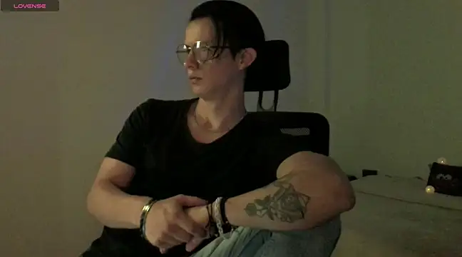 Brandon starkk online show from 12, 4, 2026