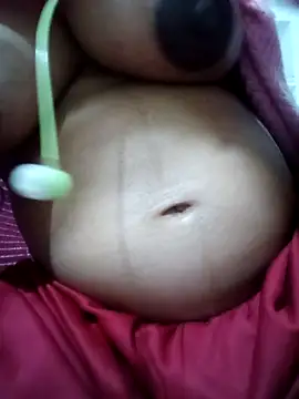 Snapshot of Anushasharma89 chatting on 24, 11, 2025 Anushasharma89 online show from 24, 11, 2025