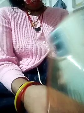 Snapshot of Anushasharma89 chatting on 14, 12, 2025 Anushasharma89 online show from 14, 12, 2025