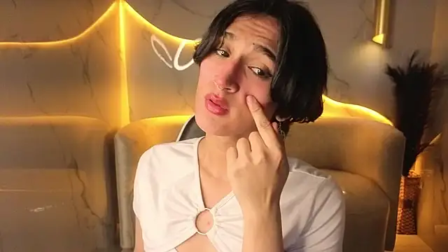 Snapshot of zoe_tp chatting on 3, 12, 2025 zoe tp online show from 3, 12, 2025