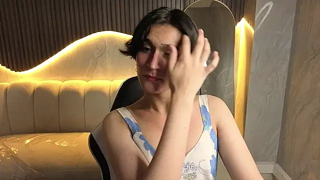 Snapshot of zoe_tp chatting on 5, 12, 2025 zoe tp online show from 5, 12, 2025