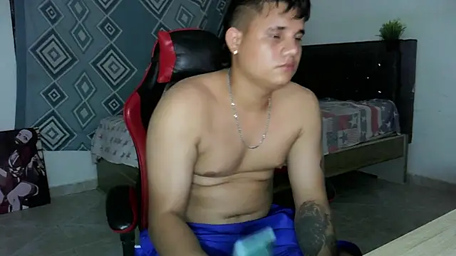 Snapshot of emr_master chatting on 17, 11, 2025 emr master online show from 17, 11, 2025