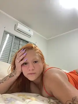 Snapshot of moranguinhofire chatting on 28, 11, 2025 moranguinhofire online show from 28, 11, 2025