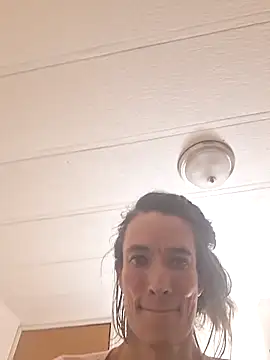 Snapshot of MaitressePomme3 chatting on 12, 2, 2026 MaitressePomme3 online show from 12, 2, 2026