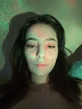 Anoraaa8A online show from 25, 2, 2026