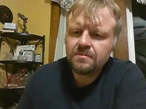 Snapshot of TheOneDonShaun chatting on 3, 12, 2025 TheOneDonShaun online show from 3, 12, 2025