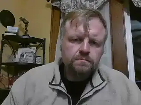 Snapshot of TheOneDonShaun chatting on 5, 12, 2025 TheOneDonShaun online show from 5, 12, 2025