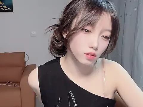 Snapshot of yuyayayu chatting on 18, 11, 2025 yuyayayu online show from 18, 11, 2025