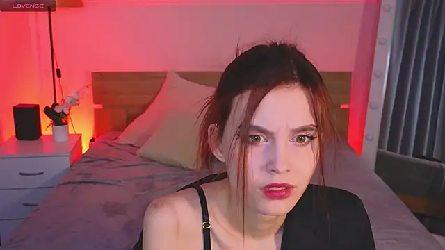 Snapshot of MissSusan chatting on 21, 11, 2025 MissSusan online show from 21, 11, 2025