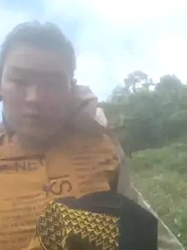 Snapshot of meomeo-00 chatting on 22, 11, 2025 meomeo-00 online show from 22, 11, 2025