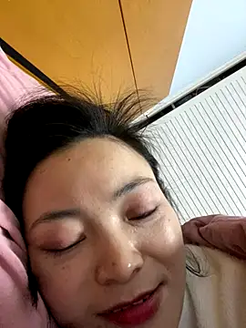 Snapshot of water-h chatting on 27, 11, 2025 water-h online show from 27, 11, 2025