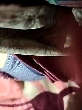 Snapshot of starnighcouple chatting on 14, 12, 2025 starnighcouple online show from 14, 12, 2025