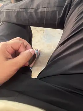 Snapshot of Jackrahul_69 chatting on 1, 12, 2025 Jackrahul 69 online show from 1, 12, 2025