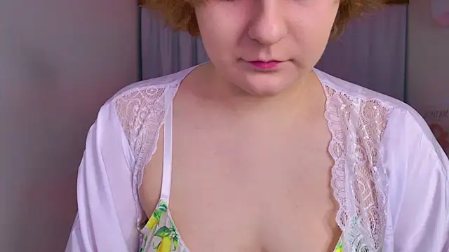 Snapshot of melissa___moore chatting on 4, 12, 2025 melissa moore online show from 4, 12, 2025