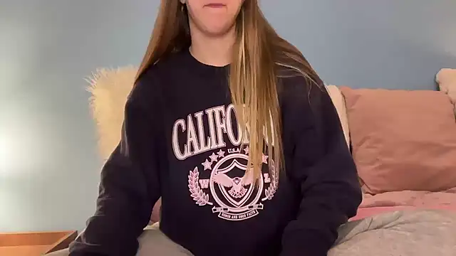 Snapshot of Martimartinaxx chatting on 8, 1, 2026 Martimartinaxx online show from 8, 1, 2026