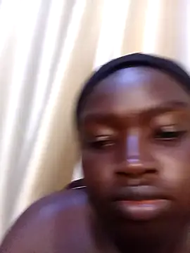 Snapshot of bigass31 chatting on 28, 11, 2025 bigass31 online show from 28, 11, 2025