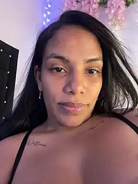 ArielleMillerr- online show from 13, 4, 2026