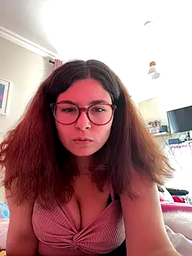 Snapshot of missseduction24 chatting on 14, 12, 2025 missseduction24 online show from 14, 12, 2025