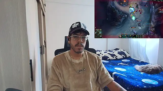 Snapshot of naitt_ chatting on 26, 11, 2025 naitt online show from 26, 11, 2025