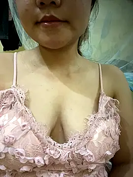 Snapshot of Sunset-yll chatting on 27, 11, 2025 Sunset-yll online show from 27, 11, 2025