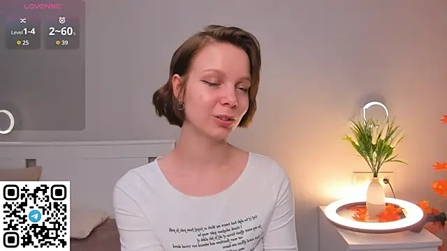 Snapshot of UmbraVelour chatting on 13, 12, 2025 UmbraVelour online show from 13, 12, 2025