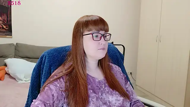 Snapshot of Foxy-lady chatting on 23, 4, 2026 Foxy-lady online show from 23, 4, 2026