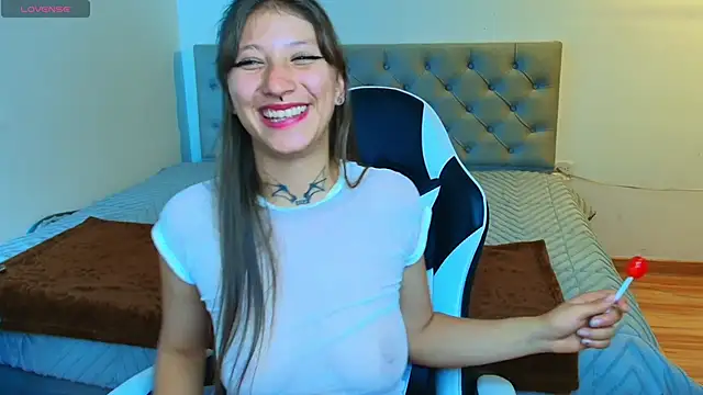 Snapshot of Lenna__black chatting on 14, 12, 2025 Lenna black online show from 14, 12, 2025